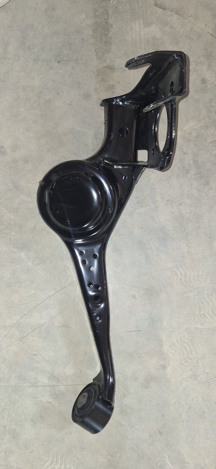 بازوئی طولی عقب چپ ( اکسل عقب ) | T21-3301010