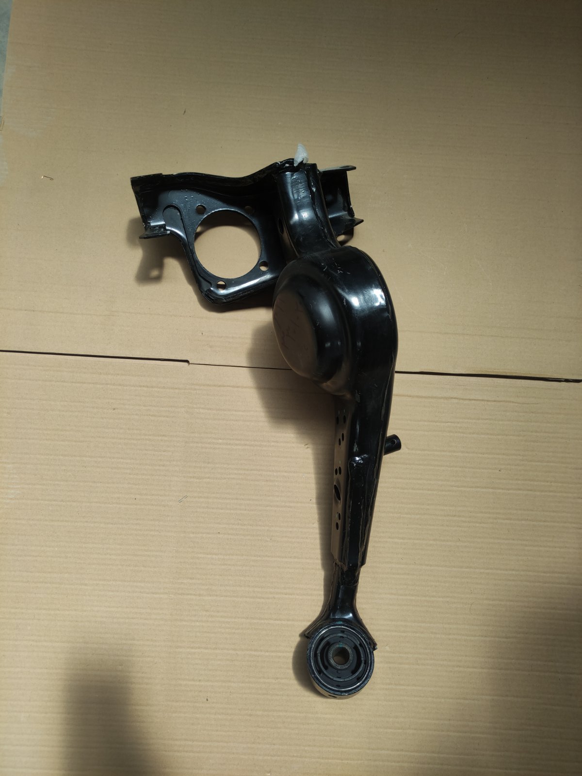 بازوئی طولی عقب راست ( اکسل راست ) | T21-3301020