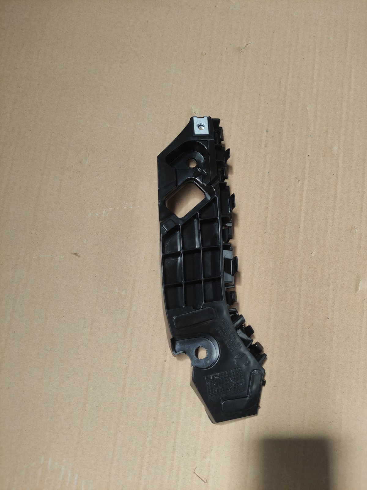 پایه راست سپر جلو | T15-2803542