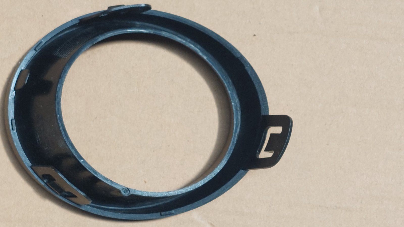 محافظ دور چراغ مه شکن جلو راست | T15-2803616