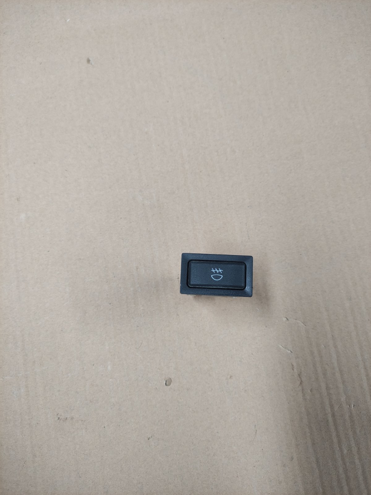 کلید چراغ مه شکن جلو | T11-3732050