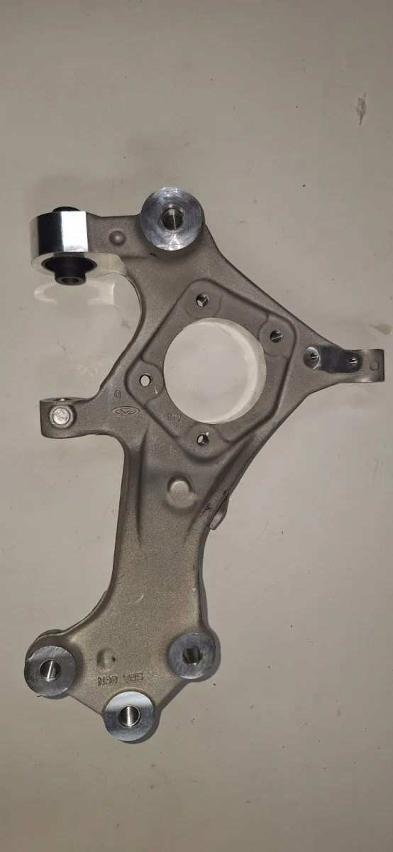 سگدست چرخ عقب چپ | T15-3301071