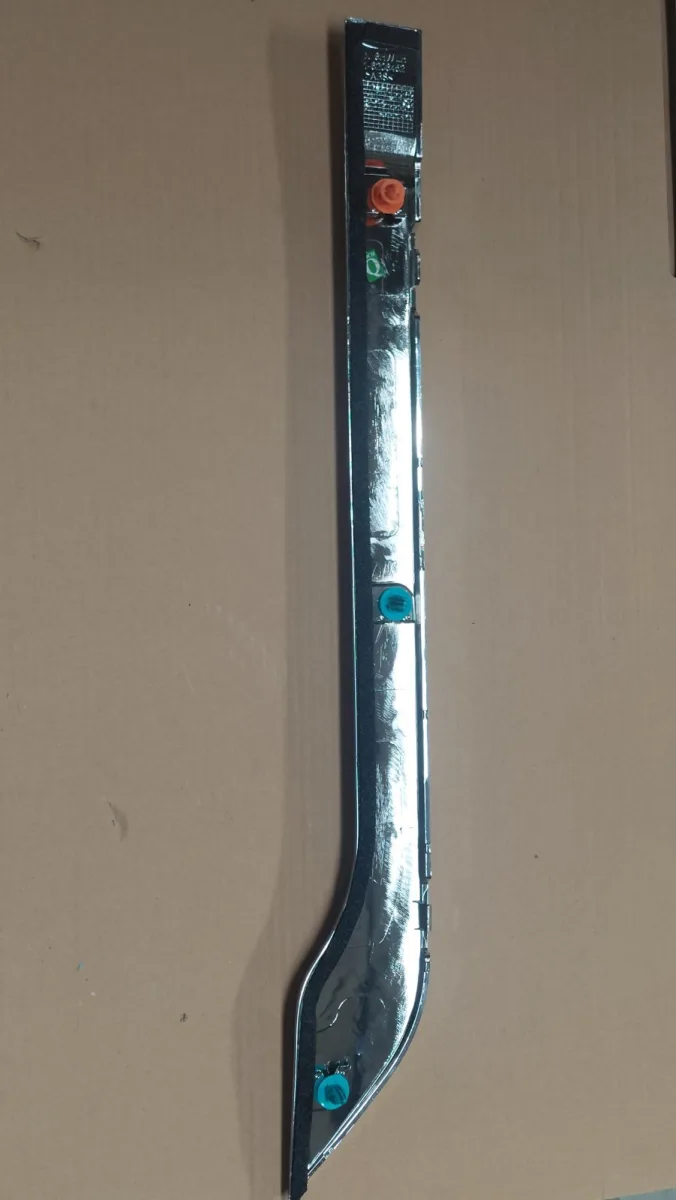 زه بيروني درب عقب سمت چپ | T11-6208452