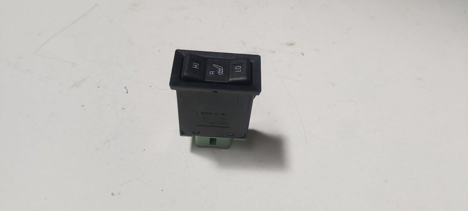 کلید گرمکن صندلی جلو راست | T11-6800990
