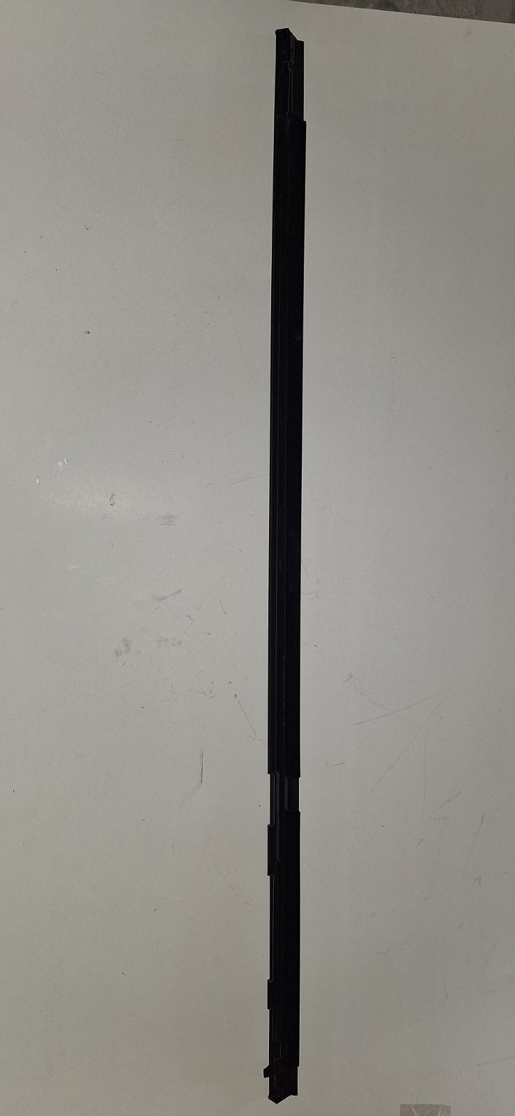 نوار آبگير بيروني شيشه درب عقب راست | T11-6203220