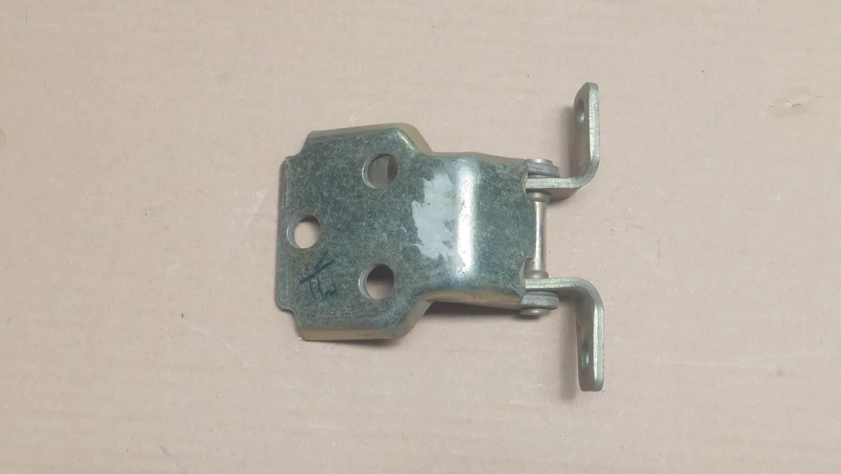 لولای بالائی درب جلو چپ | S11-6106010-DY