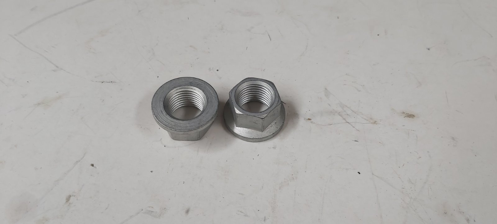 پیچ | T11-2901015