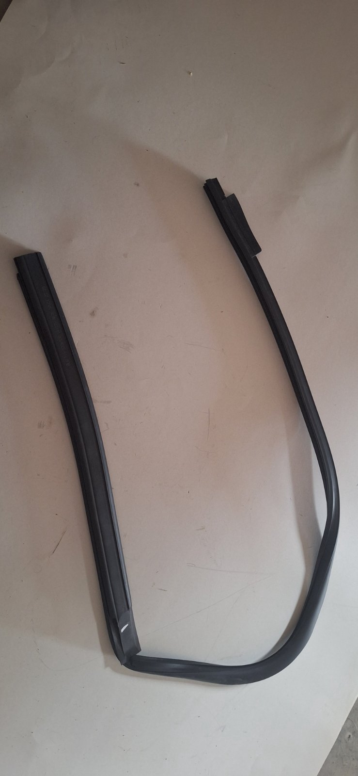 نوار چپ شیشه جلو | T11-5206300