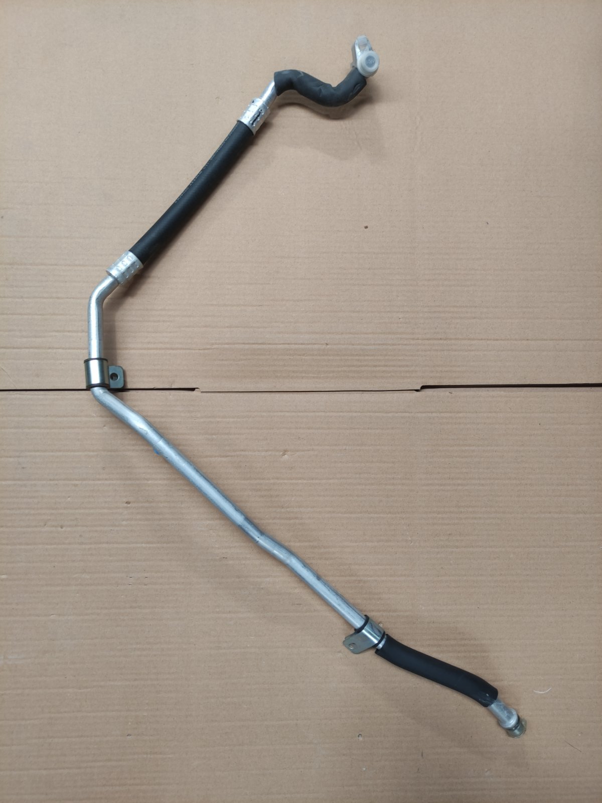 لوله اواپراتور به کمپرسور | A13-8108010FC