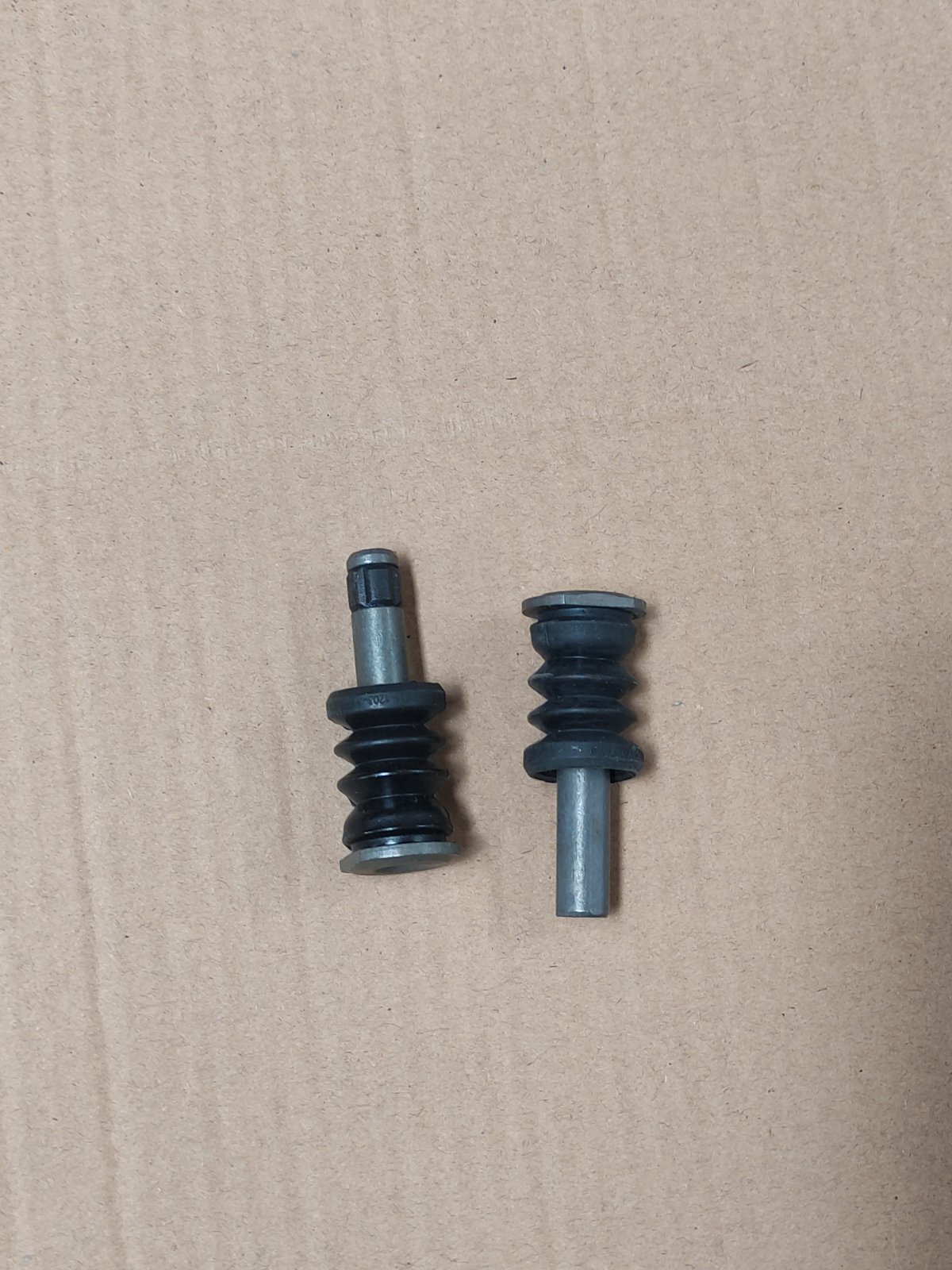 کیت تعمیراتی سیلندر ترمز جلو | A11-6GN3501057