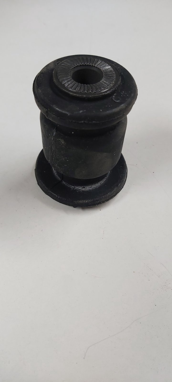 ضربه گیر کاور روی موتور | M11-1031112DC