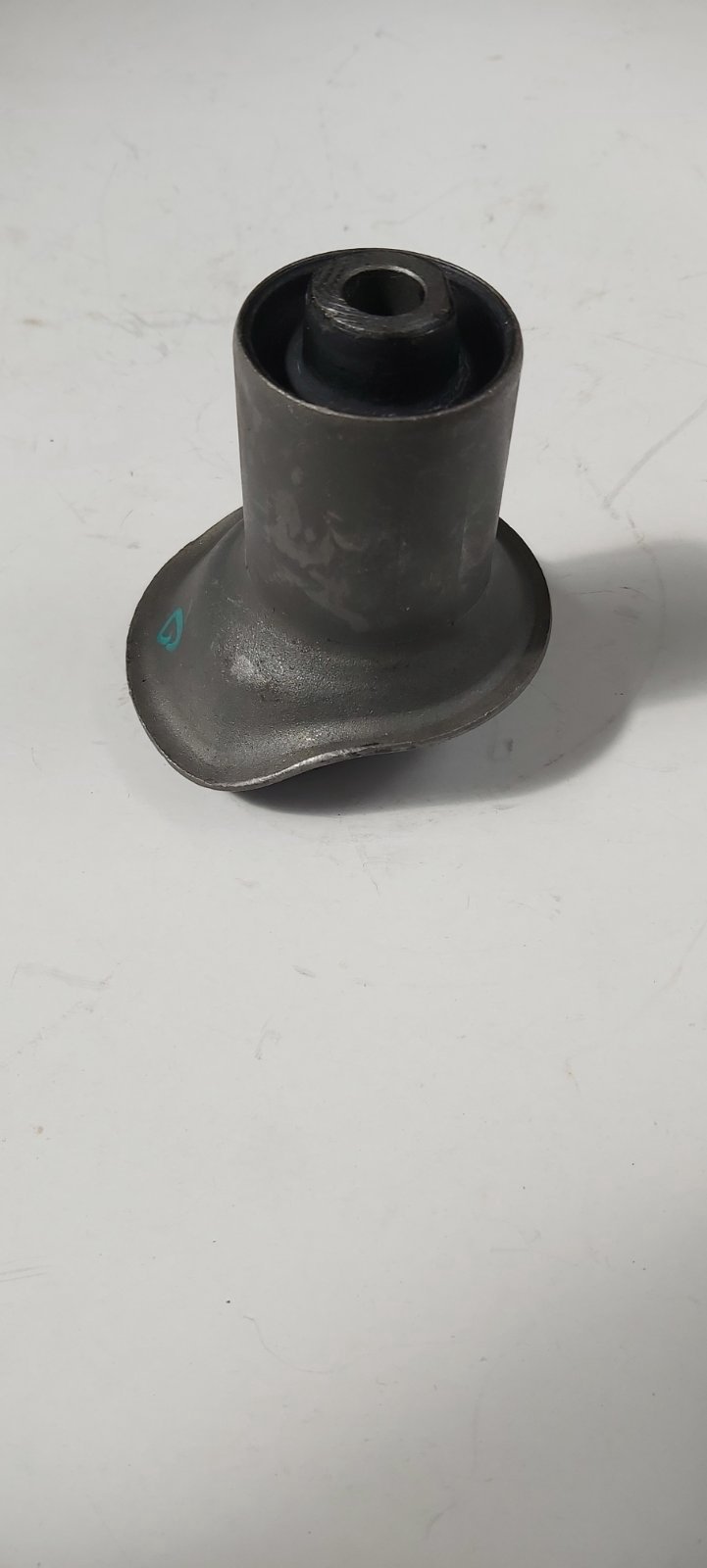بوش اکسل عقب | J69-3301020