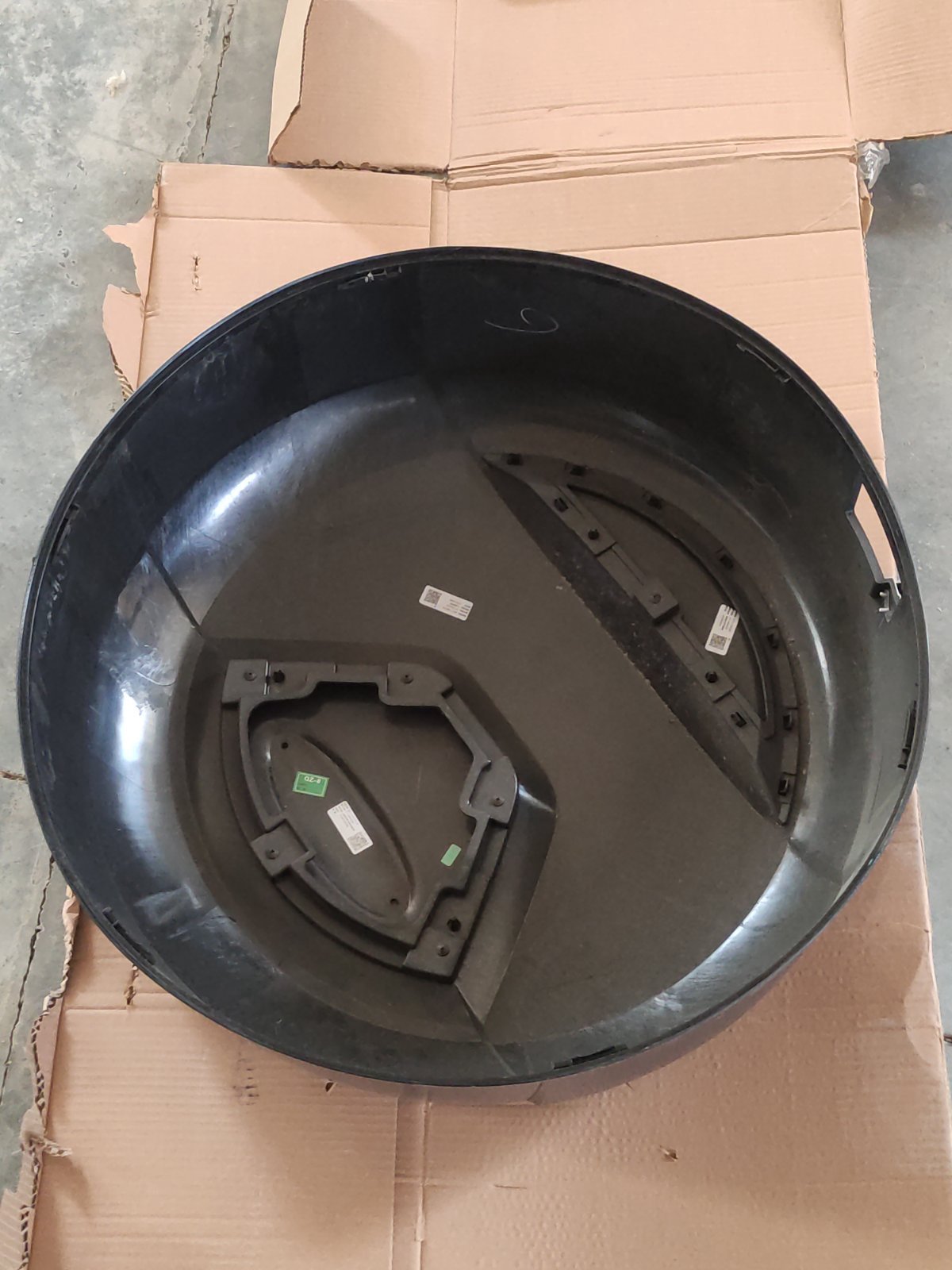 قاب خارجي لاستيک زاپاس Tiggo 3 | T11-6302530PQ-DQ