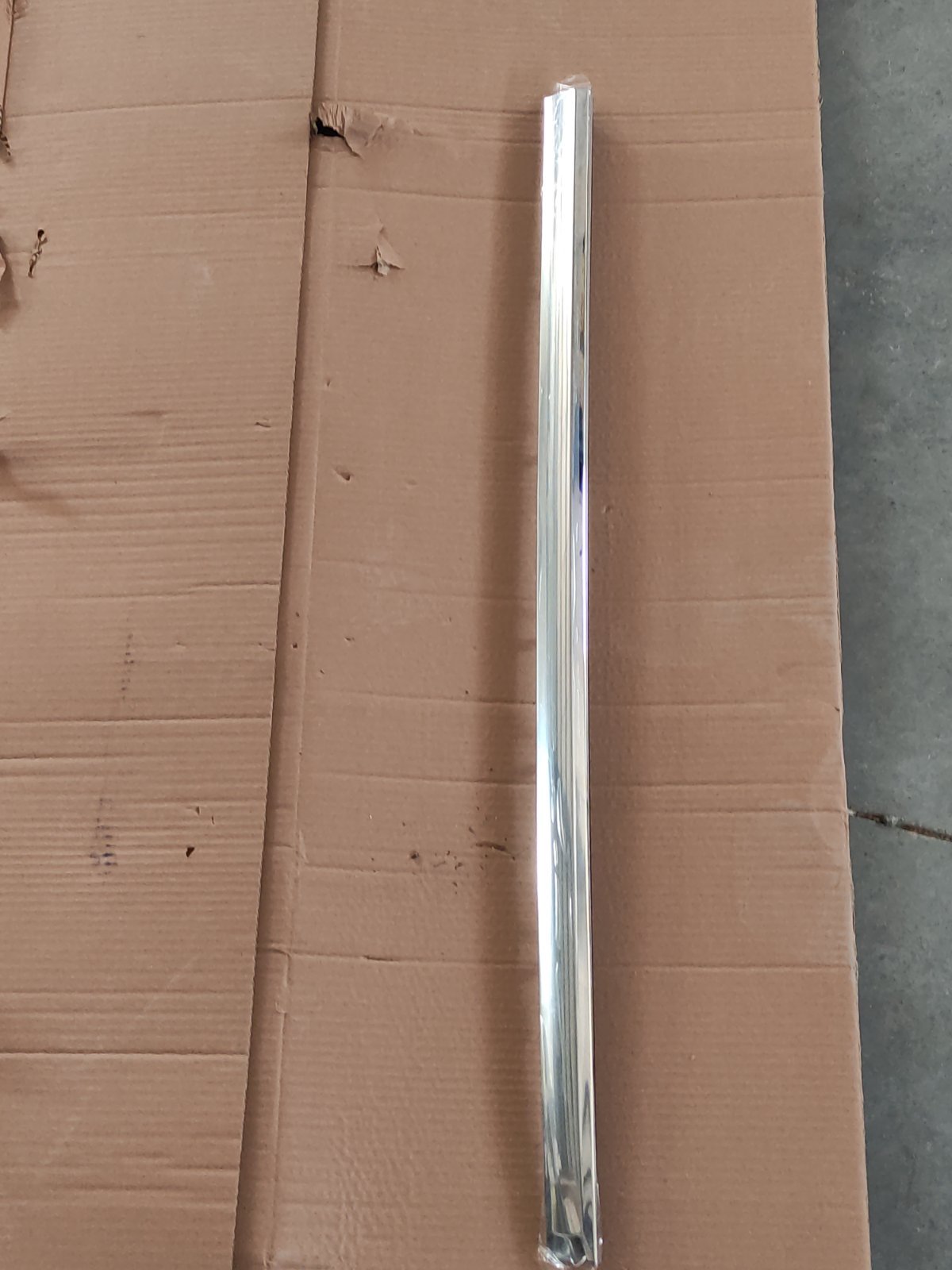 زه بيروني درب جلو سمت راست | T11-6108462