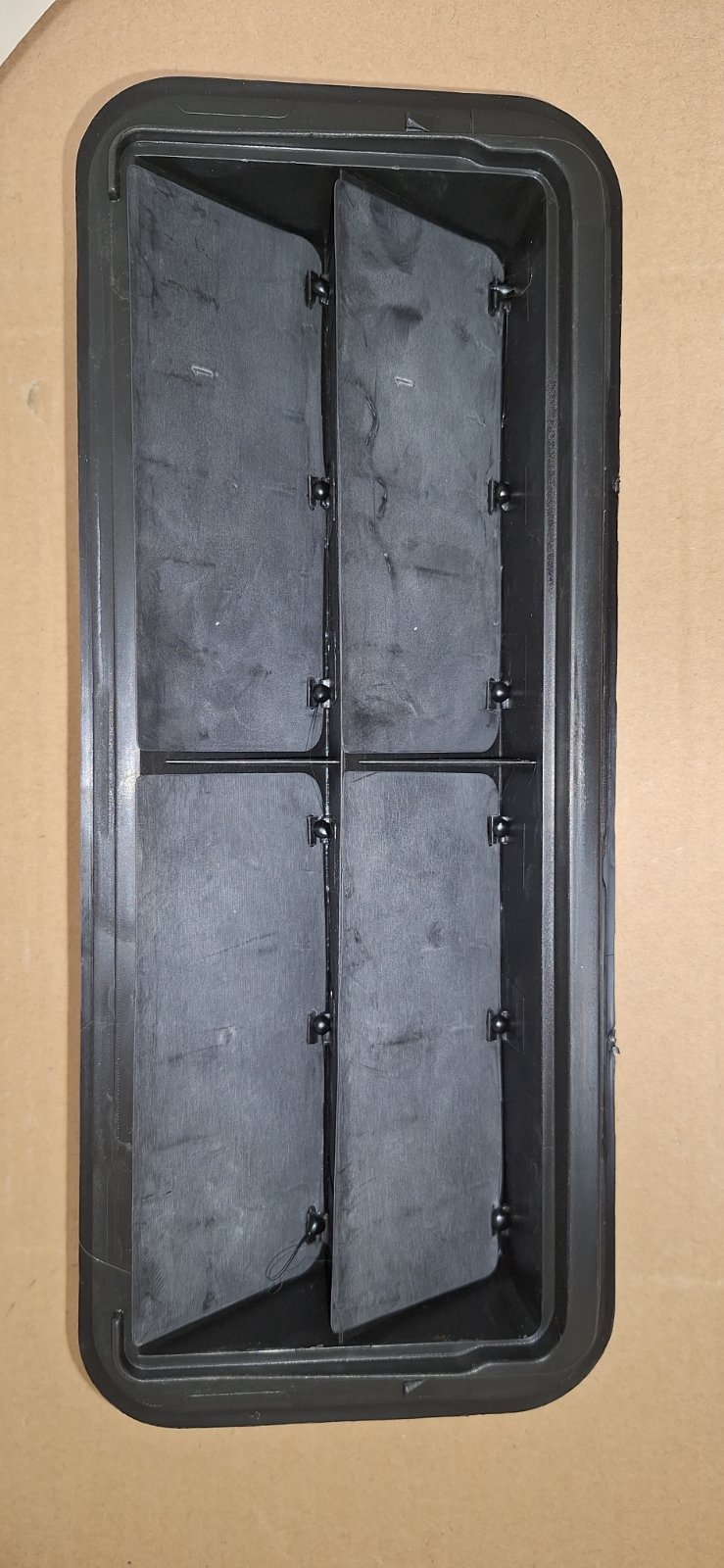 هواکش صندوق عقب | J42-8200120