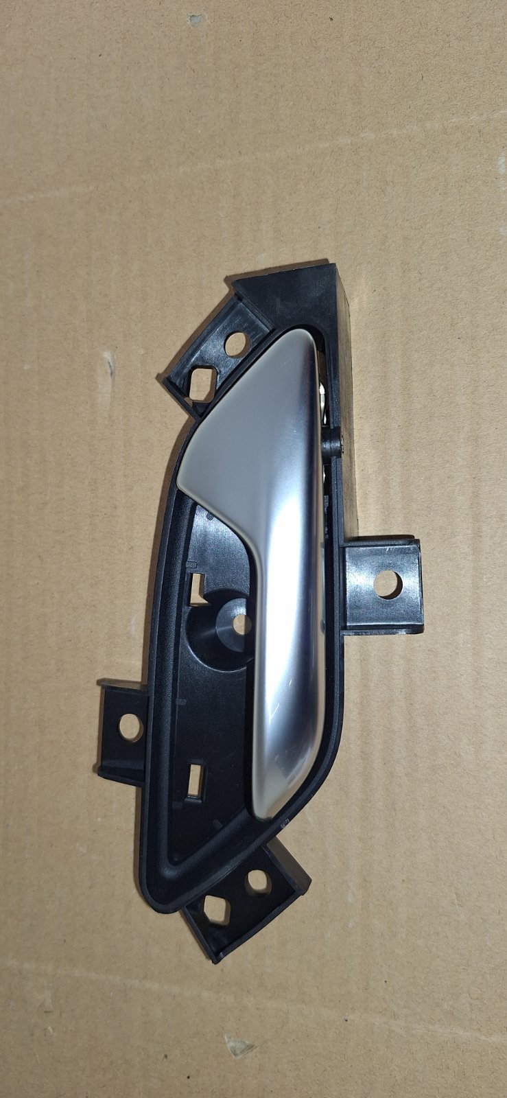 دستگیره داخلی بازکن درب عقب راست | J69-6202080