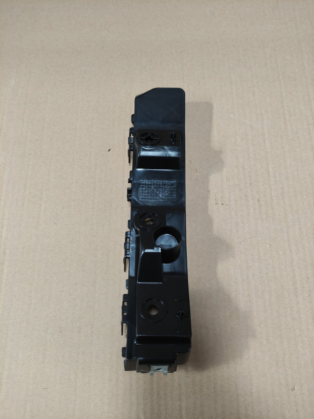 پایه چپ سپر جلو | T21-2803611