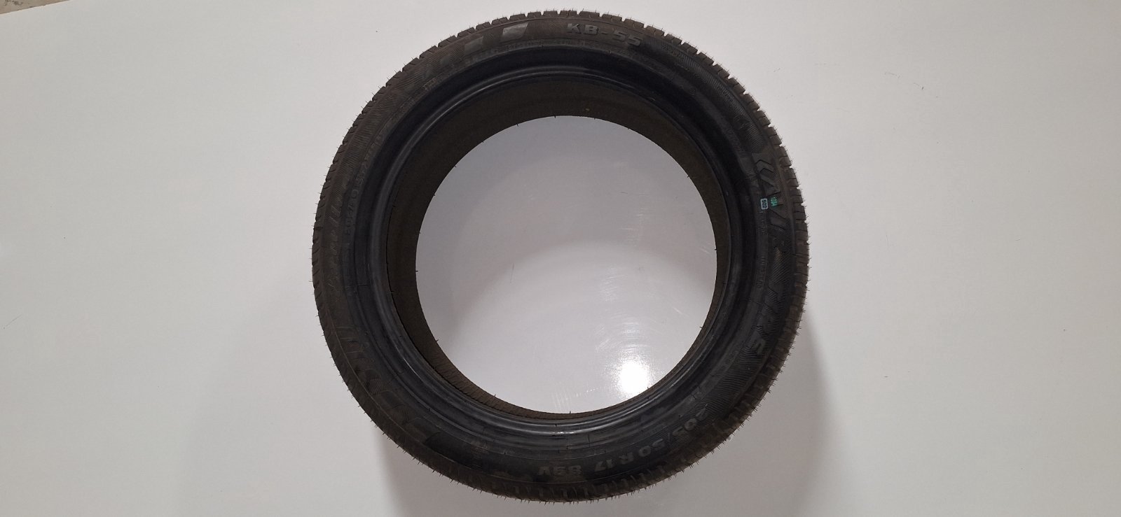 لاستیک چرخ R17/50/205